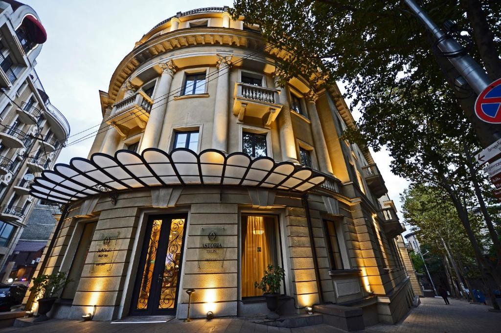 هتل Astoria Tbilisi